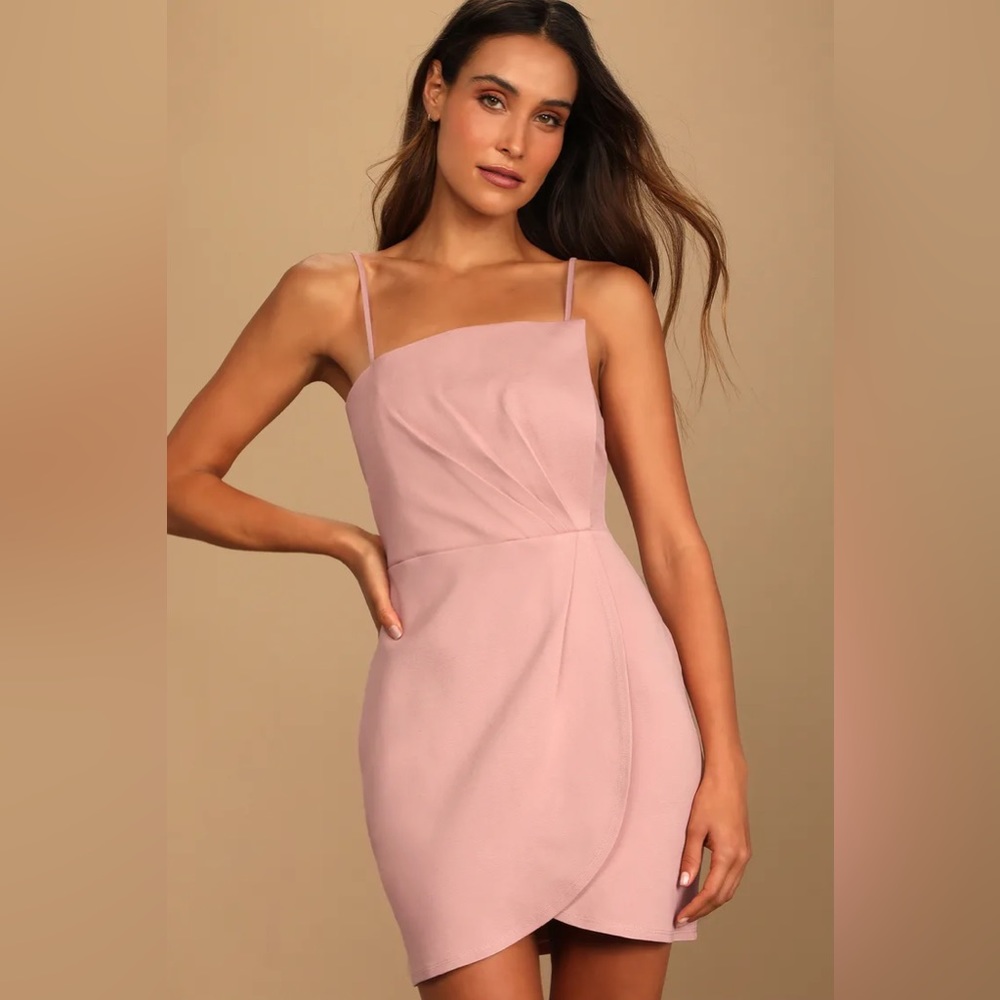Lulu’s Drinks On Me Mauve Pink Sleeveless Pleated Bodycon Dress Size Medium